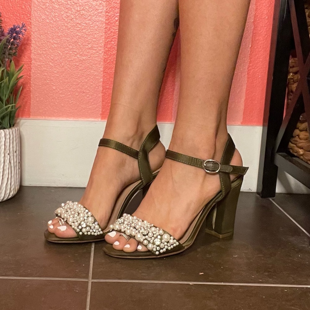 Madden Girl Pearl Heels